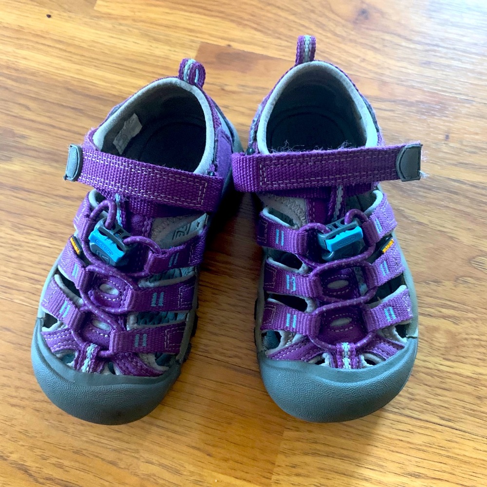 Toddler Girls Keens